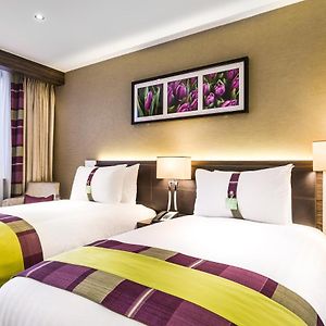 Standard Room Two Single Beds